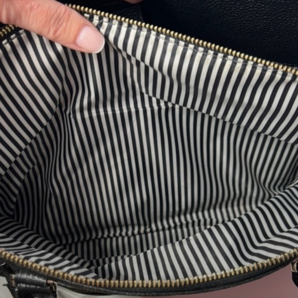 Kate Spade black leather purse - Picture 5 of 7